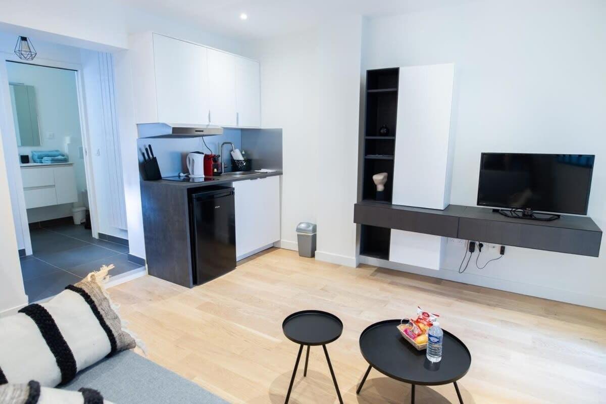 פונטנבלו Appart'Hotel Prada Chic & Quality מראה חיצוני תמונה